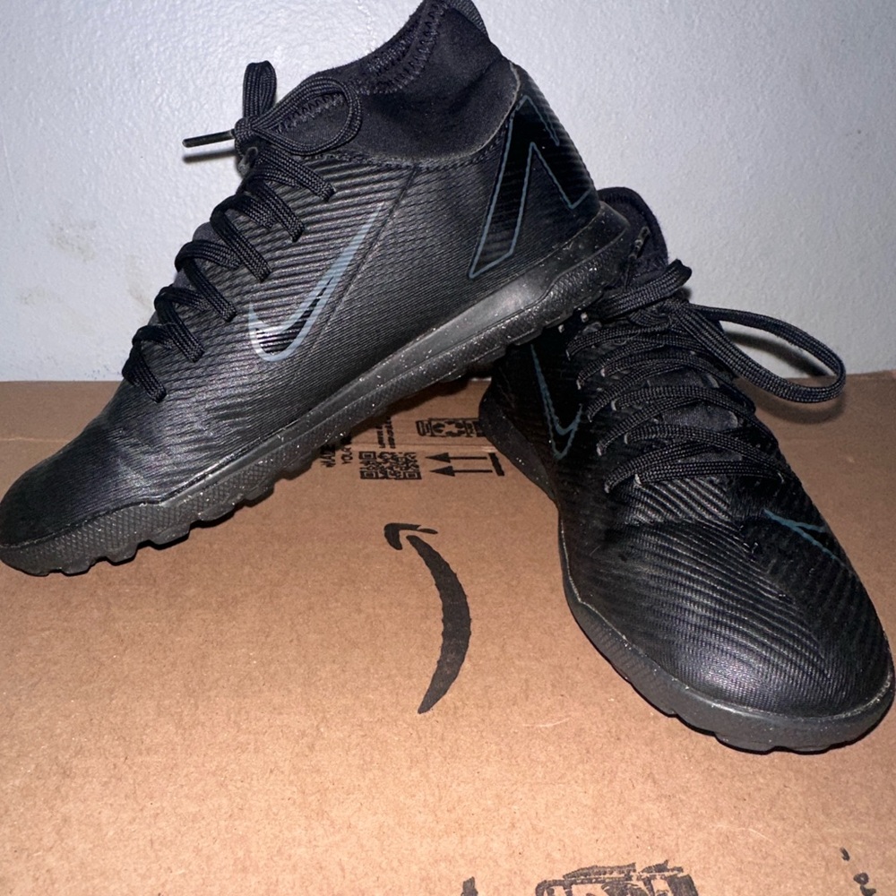 Nike Kids Black Turf Soccer Cleats
